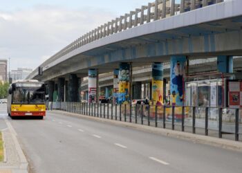 Autobusy zasilane wodorem pojawią się w Rzeszowie – podpisano umowę