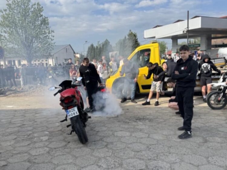 Motomagazyn 2.05 1 - Polskie Radio Rzeszów Motomagazyn 2.05