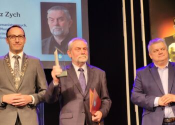 Tytuł honorowego obywatela Tarnobrzega