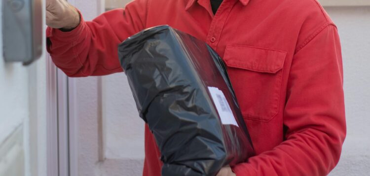 Listonosz z Rzeszowa uratował staruszkę