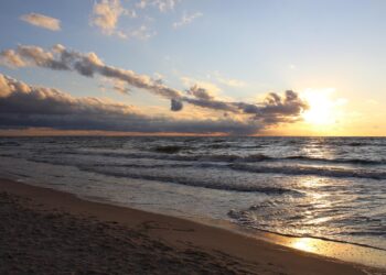 Wojna hybrydowa na Bałtyku – nasze wody pozostają bezpieczne