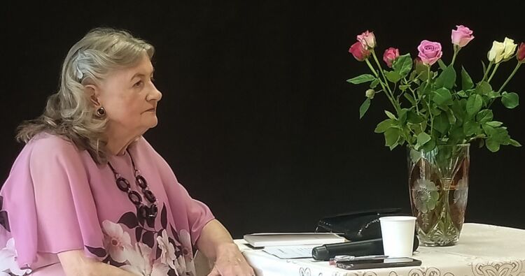 Gloria Artis dla poetki Barbary Śnieżek 1 - Polskie Radio Rzeszów Gloria Artis dla poetki Barbary Śnieżek