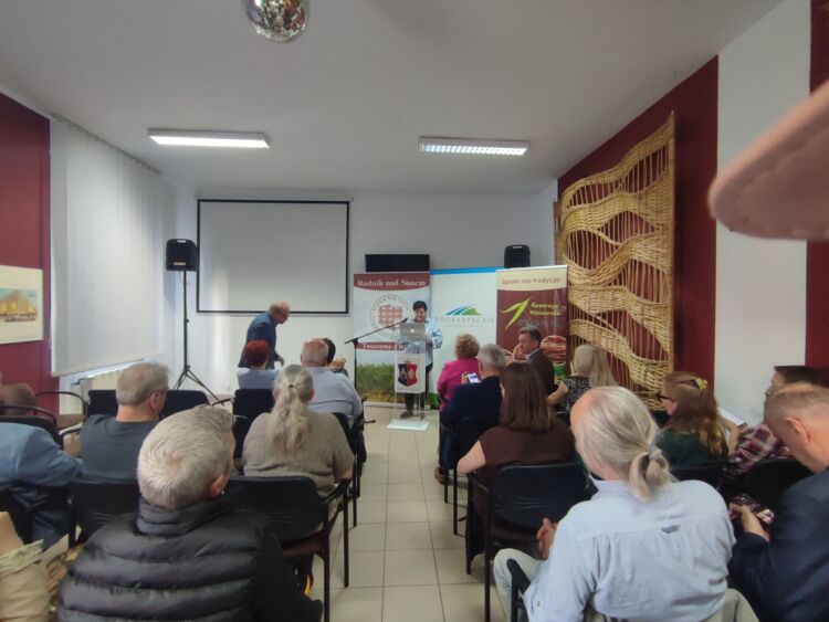 Plecionkarstwo na liście Unesco? 1 - Polskie Radio Rzeszów Plecionkarstwo na liście Unesco?