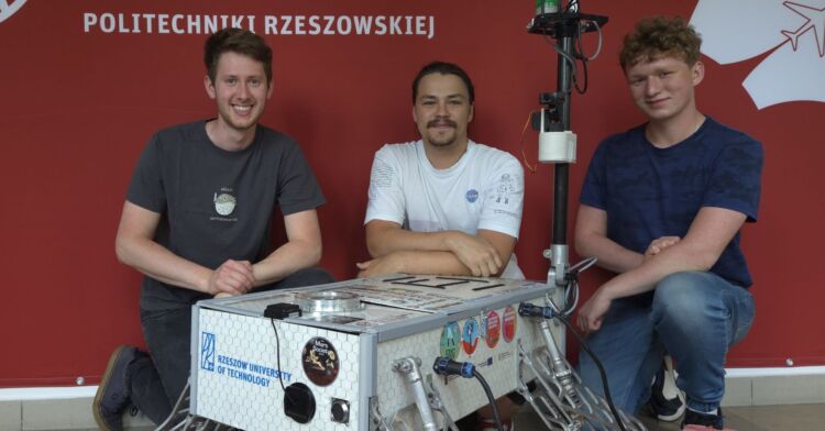 Legendary Rover z Politechniki Rzeszowskiej najlepszą drużyną z Europy na University Rover Challenge 2025