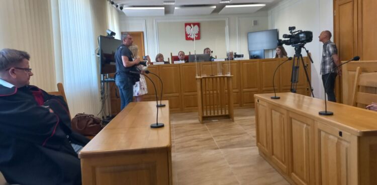 Zabójstwo dostawcy pieczywa. Sprawca skazany prawomocnie na dożywotnie więzienie 1 - Polskie Radio Rzeszów Zabójstwo dostawcy pieczywa. Sprawca skazany prawomocnie na dożywotnie więzienie