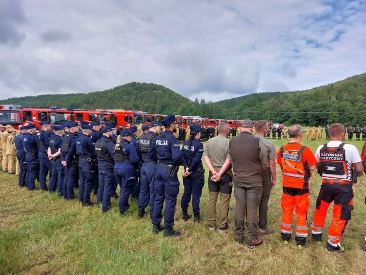 Ćwiczenia służb ratowniczych w Rudawce Rymanowskie