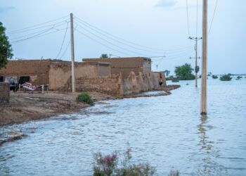 Co najmniej 32 ofiary śmiertelne gwałtownych powodzi w Pakistanie