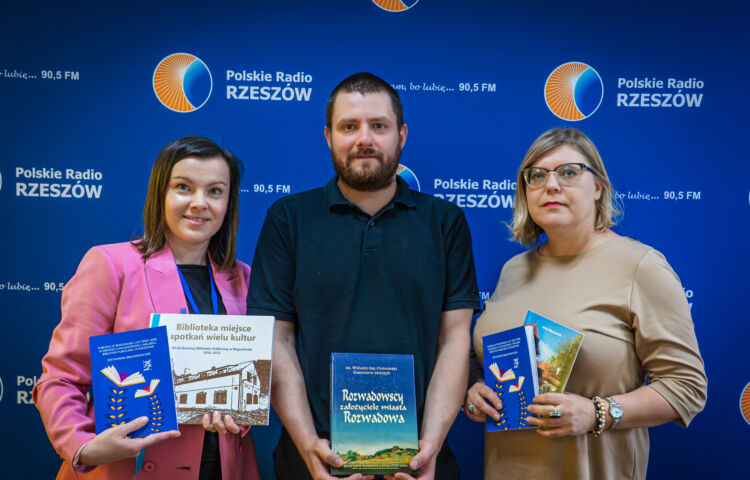 Pierwsze Targi Książki Regionalnej w Rzeszowie 1 - Polskie Radio Rzeszów Pierwsze Targi Książki Regionalnej w Rzeszowie