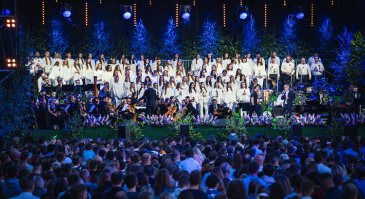 Koncert Jednego Serca Jednego Ducha - już po raz 23 w Rzeszowie 1 - Polskie Radio Rzeszów Koncert Jednego Serca Jednego Ducha – już po raz 23 w Rzeszowie