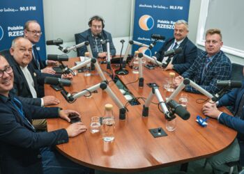 Podkarpaccy politycy komentują planowane głosowanie nad wotum zaufania dla rządu