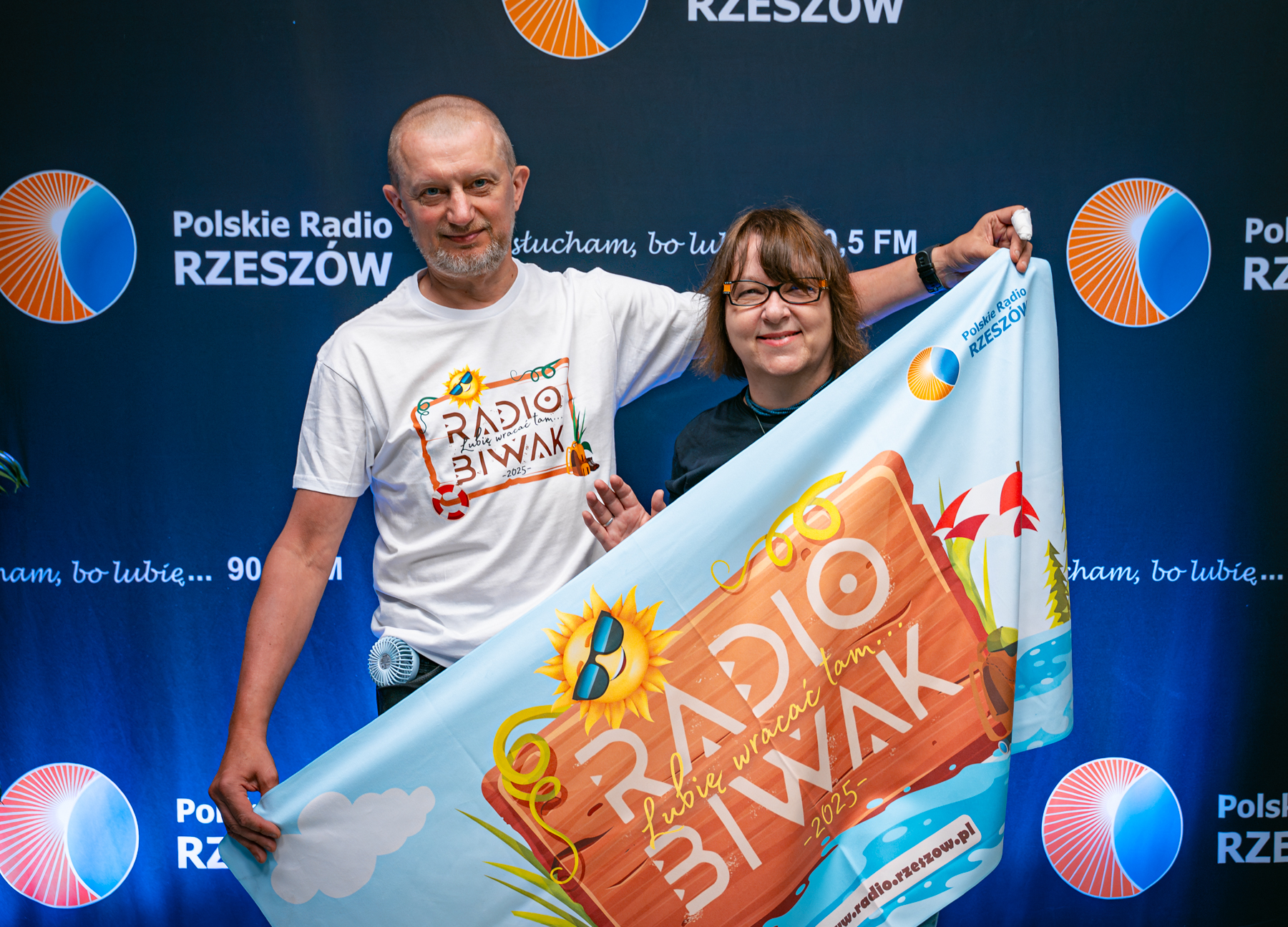 Zobacz co słychać w Radiu Biwak