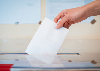 Wedle sondażu late poll, wybory wygrywa Karol Nawrocki