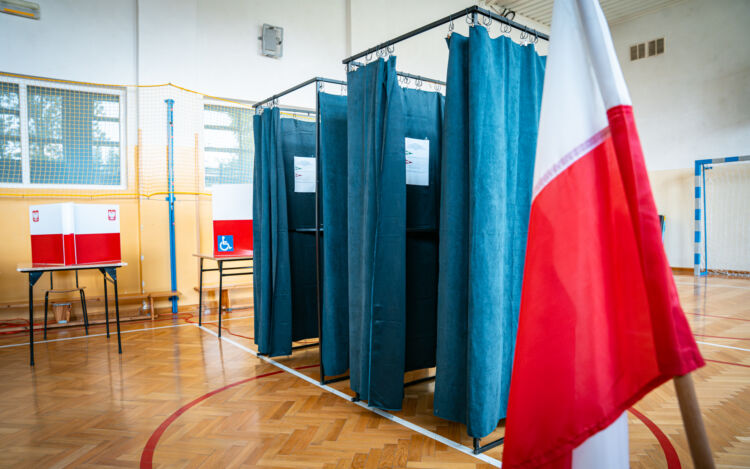 Głosowanie w powiatach na Podkarpaciu – szczegółowe dane PKW