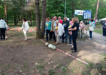 Senioriada w Nowej Dębie. Integracja seniorów z całej gminy