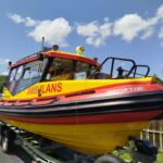 Jezioro Solińskie bezpieczniejsze – nowa łódź ratunkowa w służbie zdrowia [ZDJĘCIA] - Polskie Radio Rzeszów