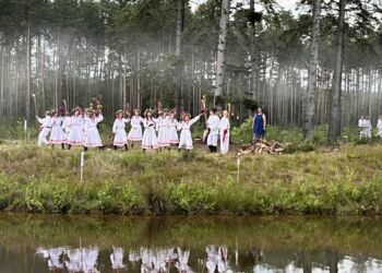Noc cudów, czyli poszukiwania kwiatu paproci w Leśnictwie Sokole [ZDJĘCIA]