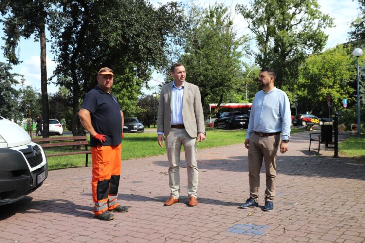 Walka ze skutkami nawałnicy w Mielcu