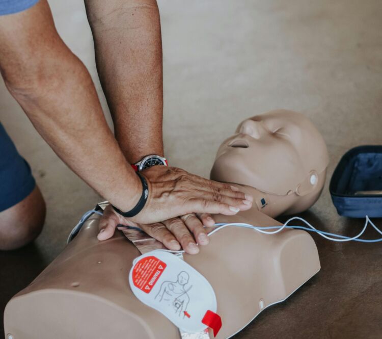 Ratownictwo i bezpieczeństwo cyfrowe. Seminarium na Uniwersytecie Rzeszowskim