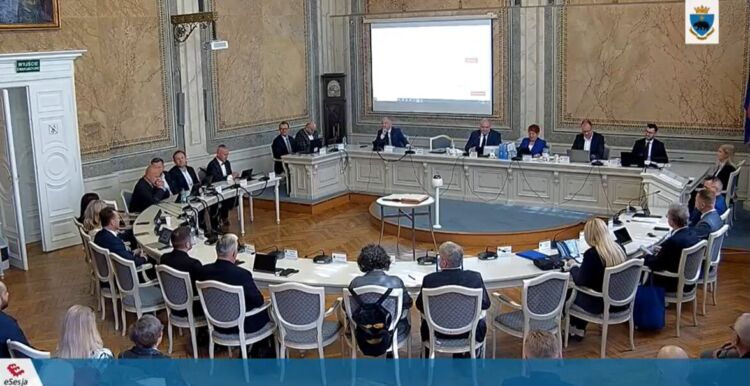 Prezydent Przemyśla Wojciech Bakun otrzymał wotum zaufania