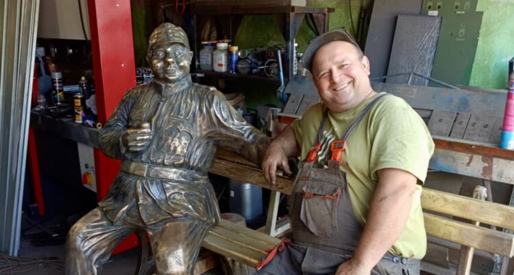 Wojak Szwejk wraca na deptak w Sanoku 1 - Polskie Radio Rzeszów Wojak Szwejk wraca na deptak w Sanoku