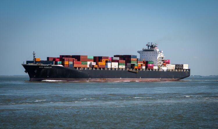 Agencja Mehr: Irańskie władze rozważają zamknięcie cieśniny Ormuz w odpowiedzi na ataki Izraela 1 - Polskie Radio Rzeszów Agencja Mehr: Irańskie władze rozważają zamknięcie cieśniny Ormuz w odpowiedzi na ataki Izraela