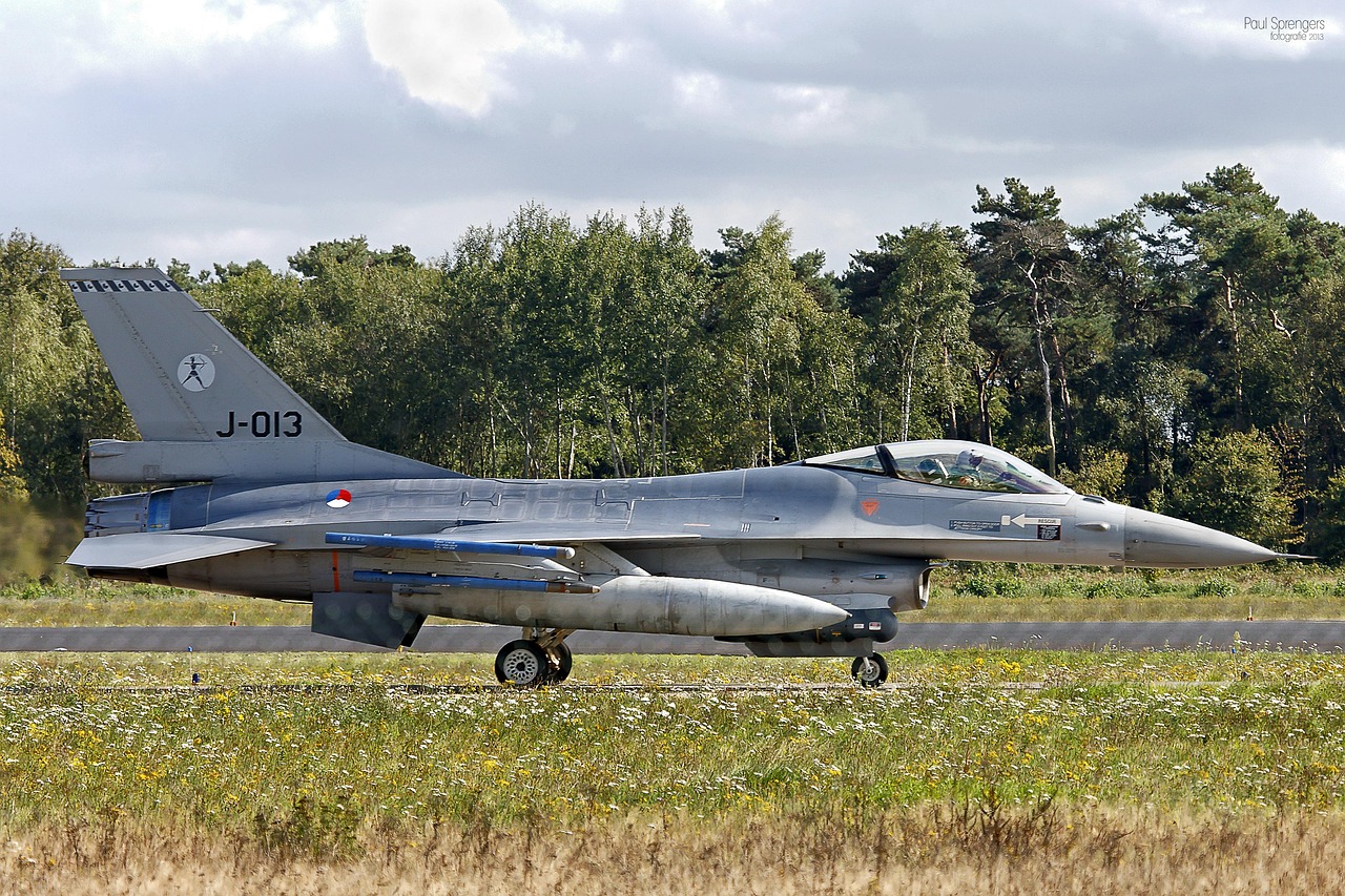 Wiceprezes EBI: jesteśmy gotowi potroić zaangażowanie finansowe w inwestycje sektora obronnego UE