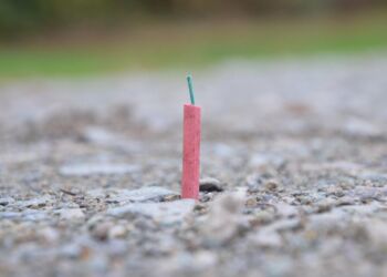 Zakaz używania petard w gminie Limanowa. Wojewoda reaguje na strzelaninę w Starej Wsi