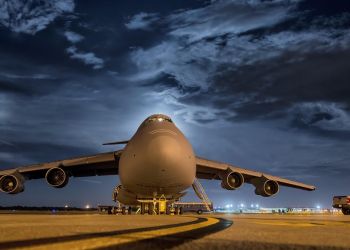 Izrael ostrzelał sześć lotnisk w Iranie