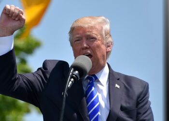 Donald Trump rozmawiał z Putinem