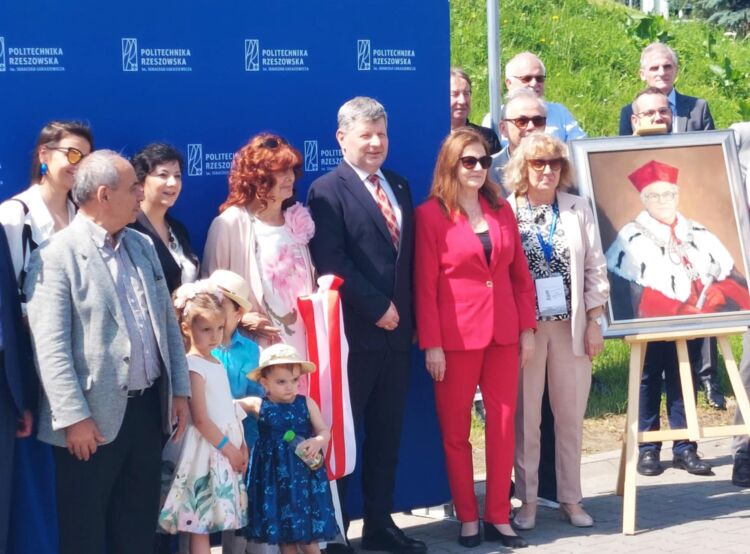 Profesor Stanisław Kuś został patronem ulicy na terenie Politechniki Rzeszowskiej