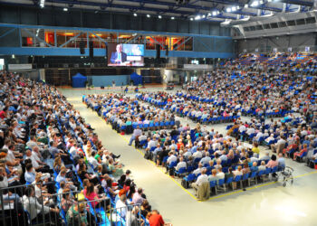 Kilka tysięcy świadków Jehowy zjechało do Rzeszowa na coroczny kongres