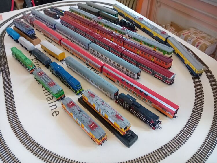 Przemyśl: Wystawa Makiet Kolejowych zachwyca na dworcu