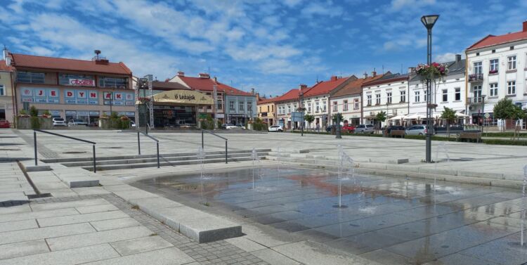 Nie będzie już „betonozy” na leżajskim Rynku. Pojawi się więcej zieleni