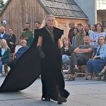 Kolekcja "Rusynka" Anny Marii Zygmunt w krośnieńskim centrum - Polskie Radio Rzeszów