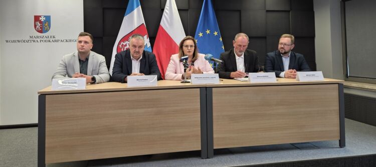 Zgłoś swoją firmę do konkursu Innowator Podkarpacia 2025. Trwa nabór 1 - Polskie Radio Rzeszów Zgłoś swoją firmę do konkursu Innowator Podkarpacia 2025. Trwa nabór