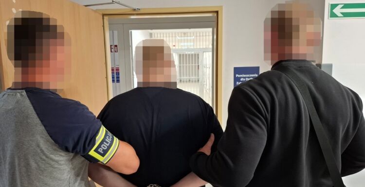 Policja przechwyciła narkotyki o wartości ćwierć mln złotych