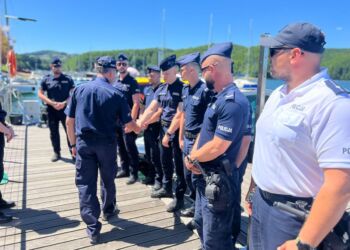 Policjanci z Rzeszowa wspierają służby w Bieszczadach podczas wakacji