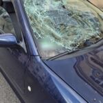 14-latek po spożyciu alkoholu wsiadł na hulajnogę. Uszkodził skodę - Polskie Radio Rzeszów