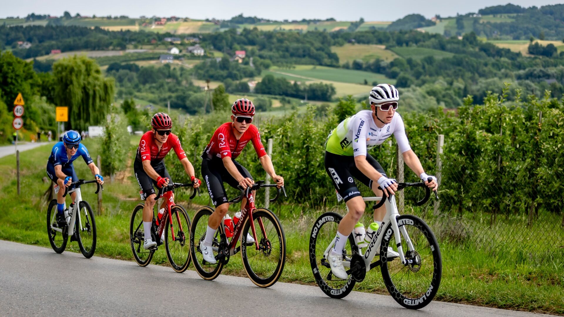 Frątczak wygrywa finisz z peletonu w Stalowej Woli 6 - Polskie Radio Rzeszów Frątczak wygrywa finisz z peletonu w Stalowej Woli