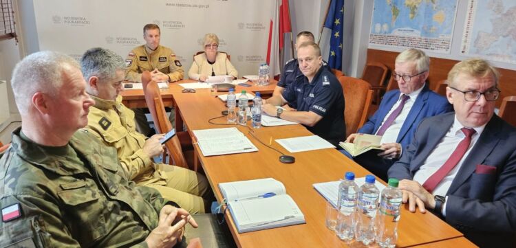 Wojewoda podkarpacka: Rozpoczęła się wypłata świadczeń poszkodowanym przez ulewy