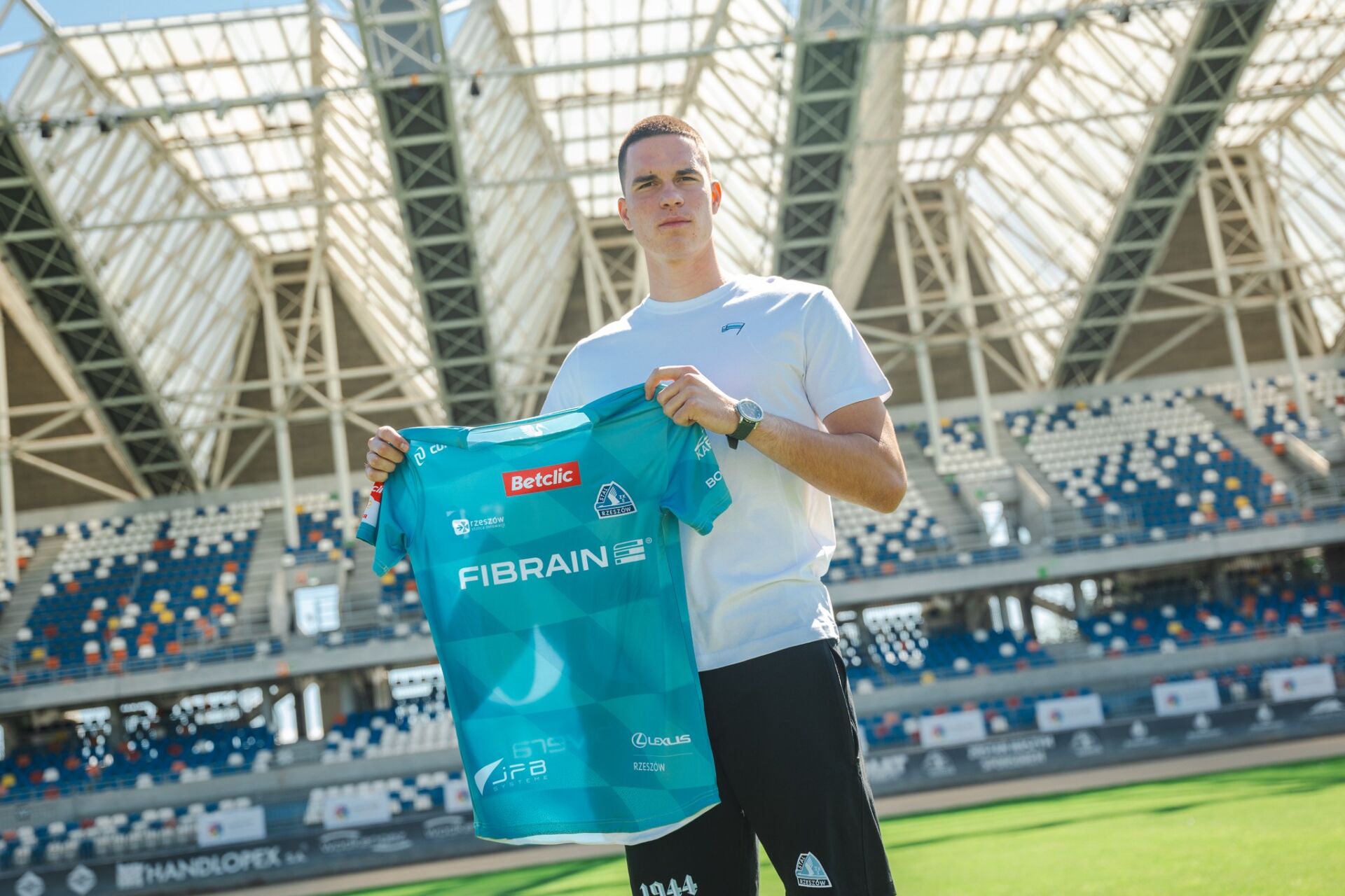 Zmiana bramkarzy w pierwszoligowej Stali Rzeszów 7 - Polskie Radio Rzeszów Zmiana bramkarzy w pierwszoligowej Stali Rzeszów