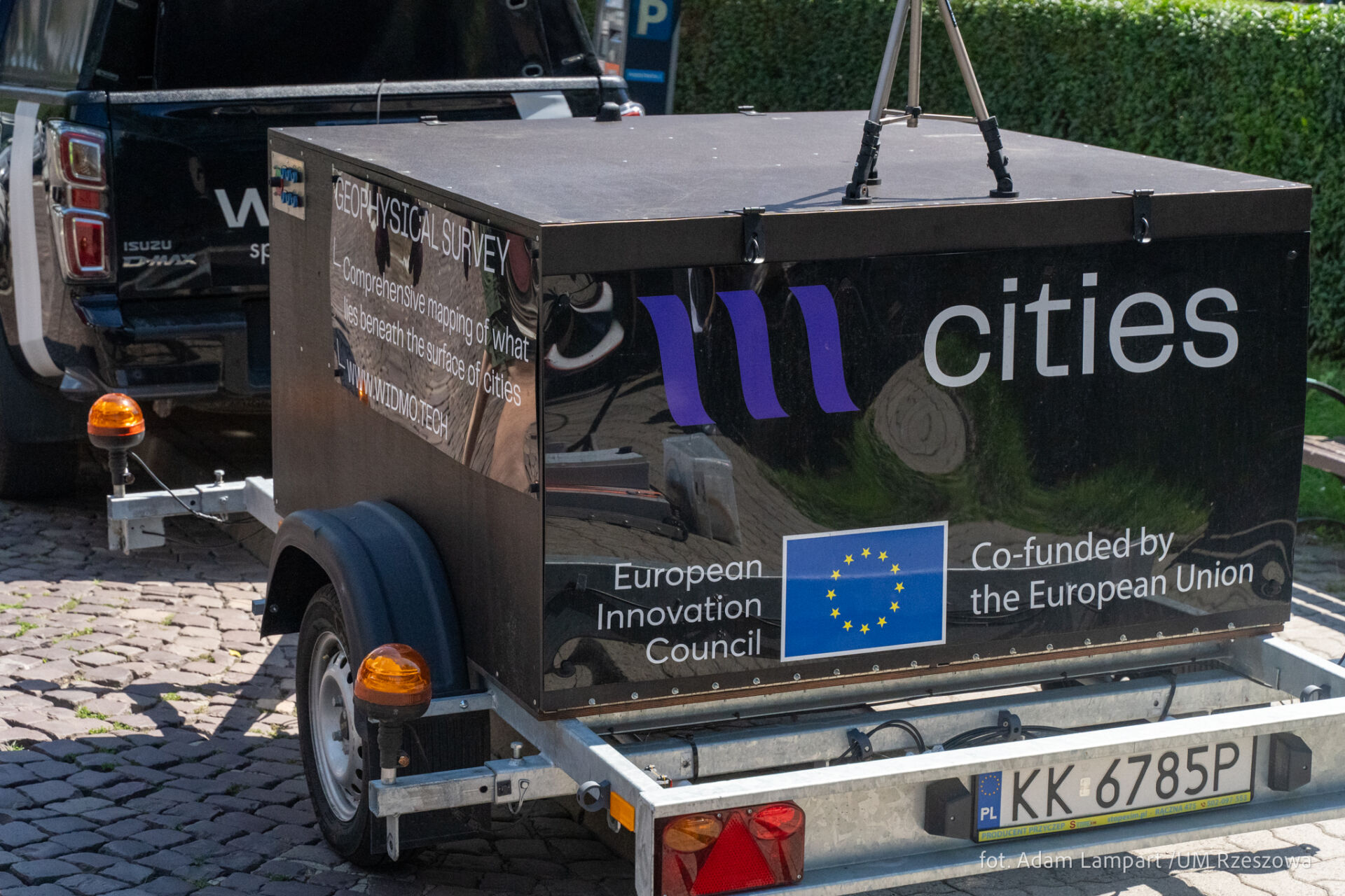 Innowacyjny georadar testowany w centrum Rzeszowa. Pomoże planować zieleń i chronić infrastrukturę [ZDJĘCIA] - Polskie Radio Rzeszów