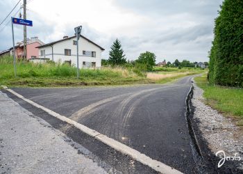 Nowe nawierzchnie i bezpieczniejsze ulice. Modernizacja dróg w Jaśle