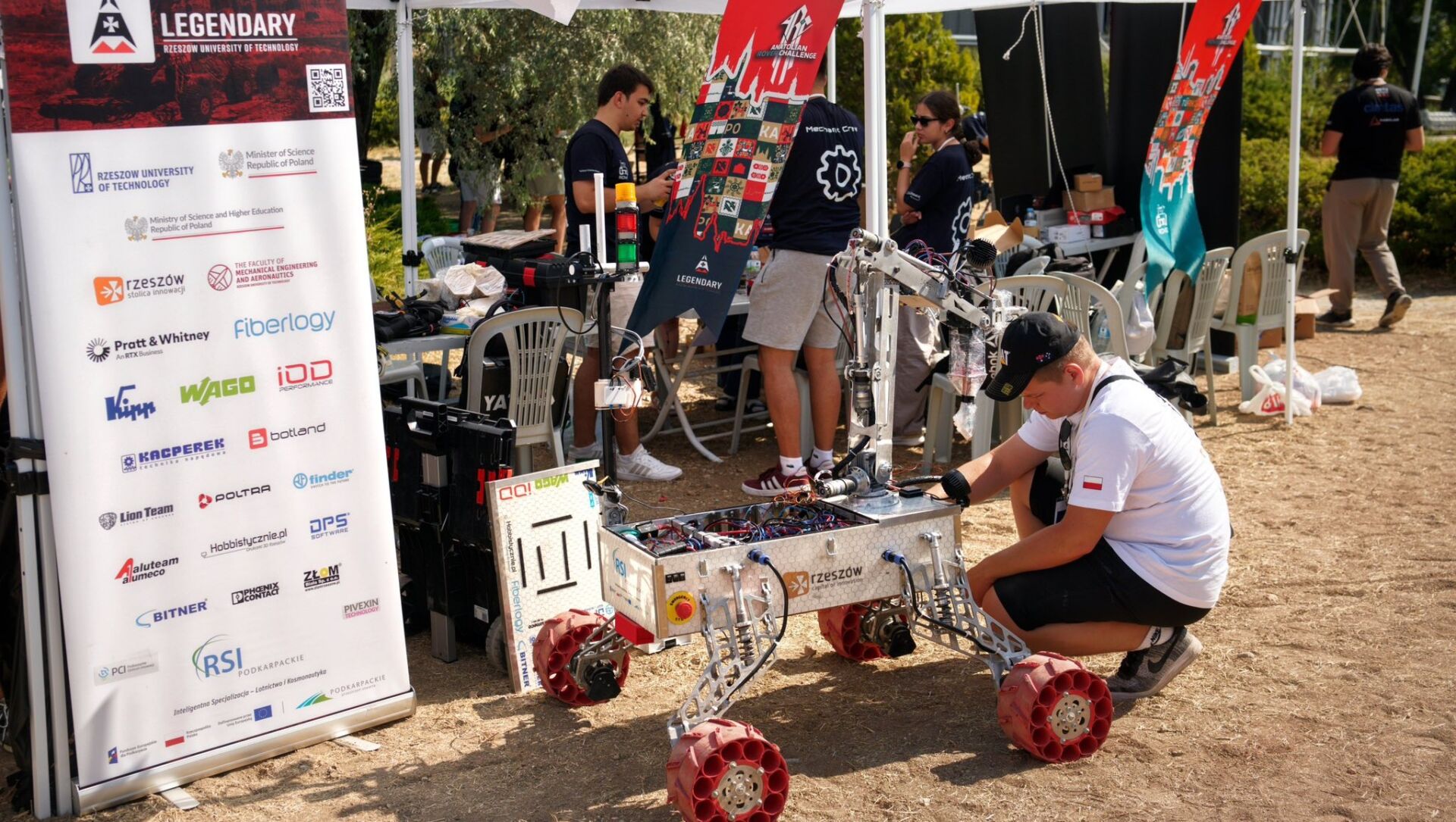 Studenci PRz najlepsi na zawodach łazików w Turcji - Polskie Radio Rzeszów