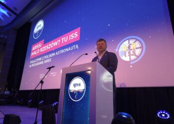 Astronauta z Międzynarodowej Stacji Kosmicznej rozmawiał z uczniami i studentami