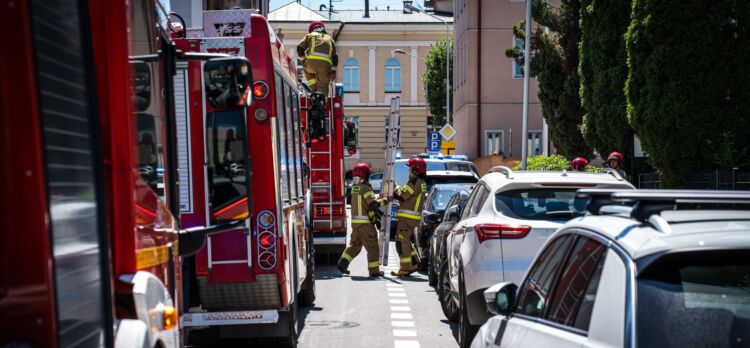 Zwarcie instalacji w rzeszowskim przedszkolu. Ewakuacja dzieci i opiekunów