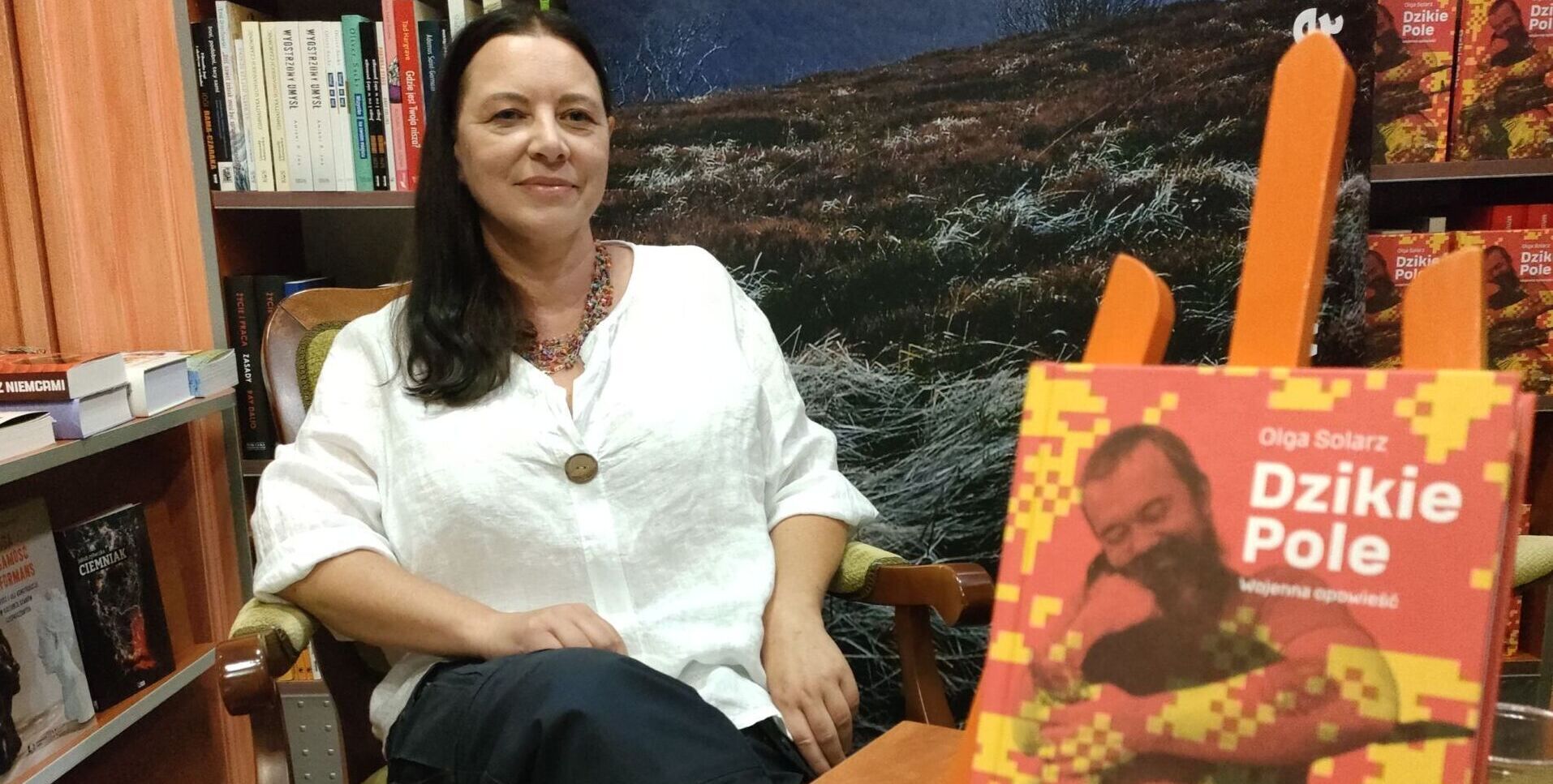 Stalowa Wola: Nowy, czworonożny funkcjonariusz rozpoczyna służbę  – pies służbowy Walkiria jest po szkoleniu