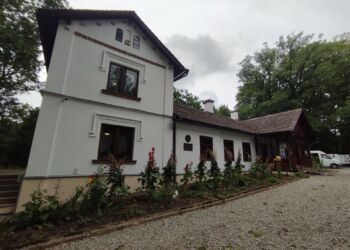 Gdzie Nogi Poniosą? Do Muzeum Marii Konopnickiej w Żarnowcu [ZDJĘCIA]