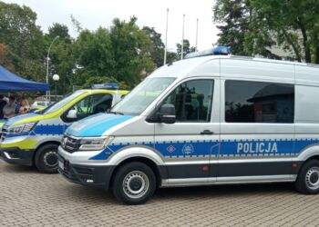 Nowy sprzęt i cyfrowa łączność dla policji w Stalowej Woli