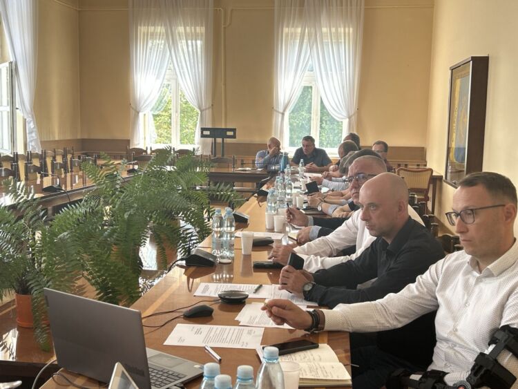 Wzrost poziomu rzek i intensywne opady – obowiązują ostrzeżenia 1 - Polskie Radio Rzeszów Wzrost poziomu rzek i intensywne opady – obowiązują ostrzeżenia